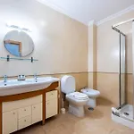 Coolhouses Algarve Burgau, 3 Bed W/ Plunge Pool, Close To Village Centre, Casa Boa Vida Nyaraló *
