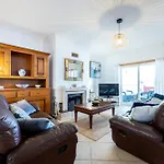 Ferienhaus Coolhouses Algarve Burgau, 3 Bed W/ Plunge Pool, Close To Village Centre, Casa Boa Vida *