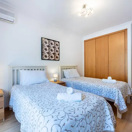Сasa de vacaciones Coolhouses Algarve Burgau, 3 Bed W/ Plunge Pool, Close To Village Centre, Casa Boa Vida *
