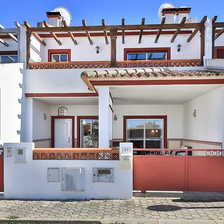 펜션 Coolhouses Algarve Burgau, 3 Bed W/ Plunge Pool, Close To Village Centre, Casa Boa Vida *