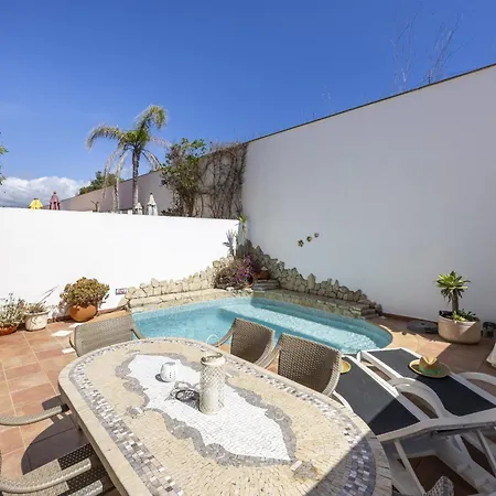 펜션 Coolhouses Algarve Burgau, 3 Bed W/ Plunge Pool, Close To Village Centre, Casa Boa Vida