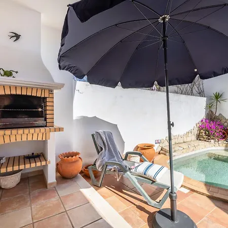 펜션 Coolhouses Algarve Burgau, 3 Bed W/ Plunge Pool, Close To Village Centre, Casa Boa Vida *