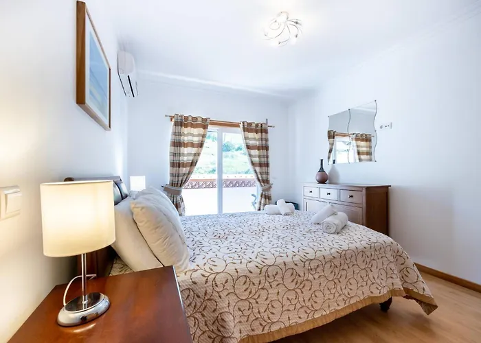 Coolhouses Algarve Burgau, 3 Bed W/ Plunge Pool, Close To Village Centre, Casa Boa Vida Vakantiehuis *