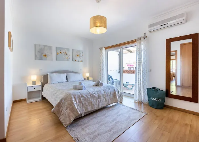 Vakantiehuis Coolhouses Algarve Burgau, 3 Bed W/ Plunge Pool, Close To Village Centre, Casa Boa Vida