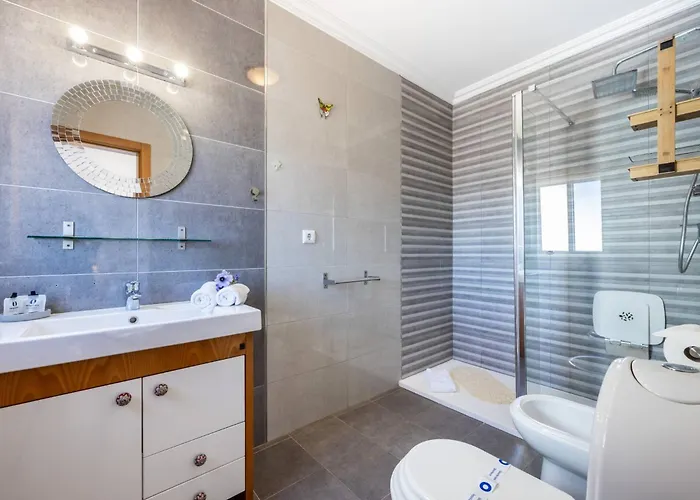 Vakantiehuis Coolhouses Algarve Burgau, 3 Bed W/ Plunge Pool, Close To Village Centre, Casa Boa Vida Luz